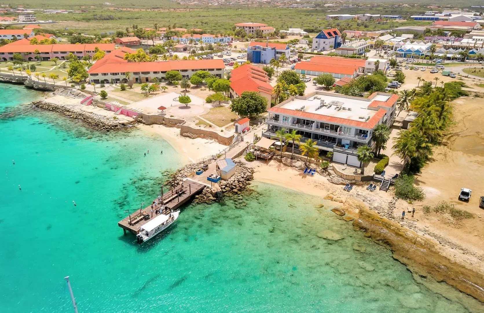 Oceanfront Barracuda At Den Laman Кралендейк